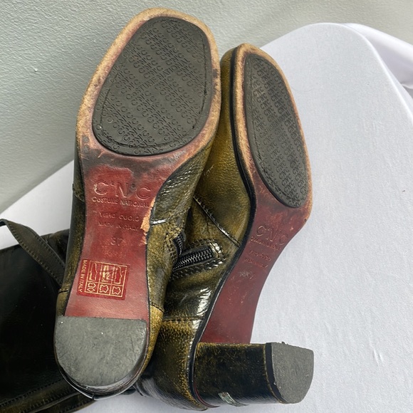 Costume International Heeled Boots Size 6.5 (37) - Picture 6 of 11